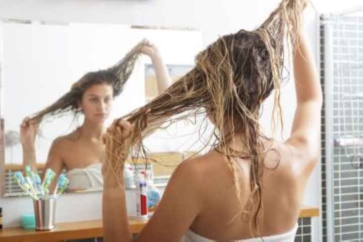 Укрощение строптивой: почему спутываются волосы