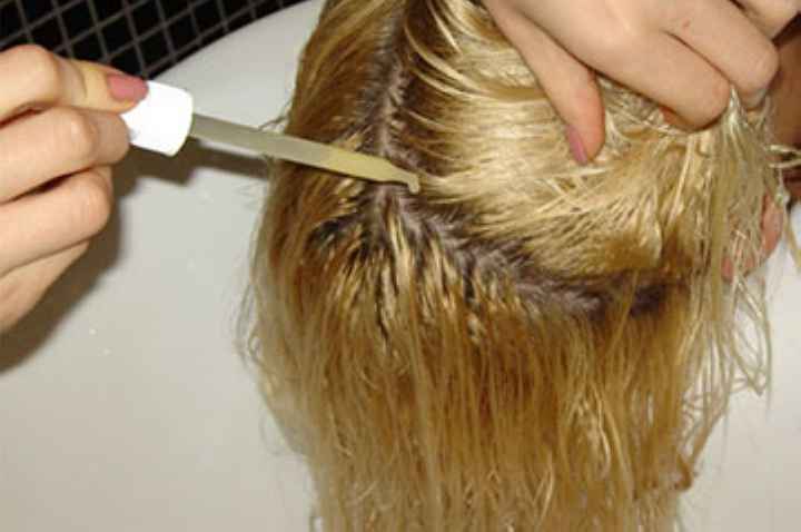 Восстановление обесцвеченных волос