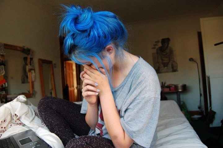 синий-цвет-волосы-смелые-эксперименты18